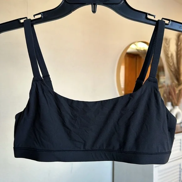 SKIMS FITS EVERYBODY SCOOP BRALETTE NWOT size S ONYX - Picture 3 of 7